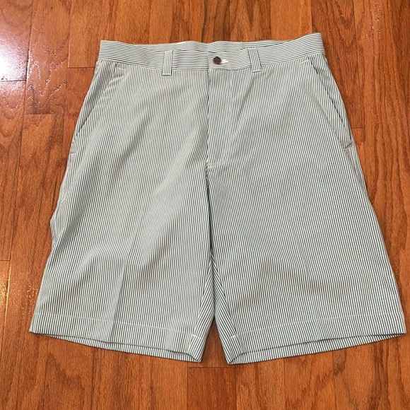 Callaway Mens Size 32 Green White Striped Lightweight Golf Shorts - Picture 3 of 12